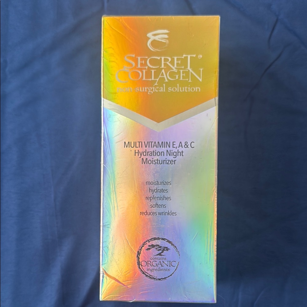 Multi Vitamin Hydration Night Moisturizer - Gold